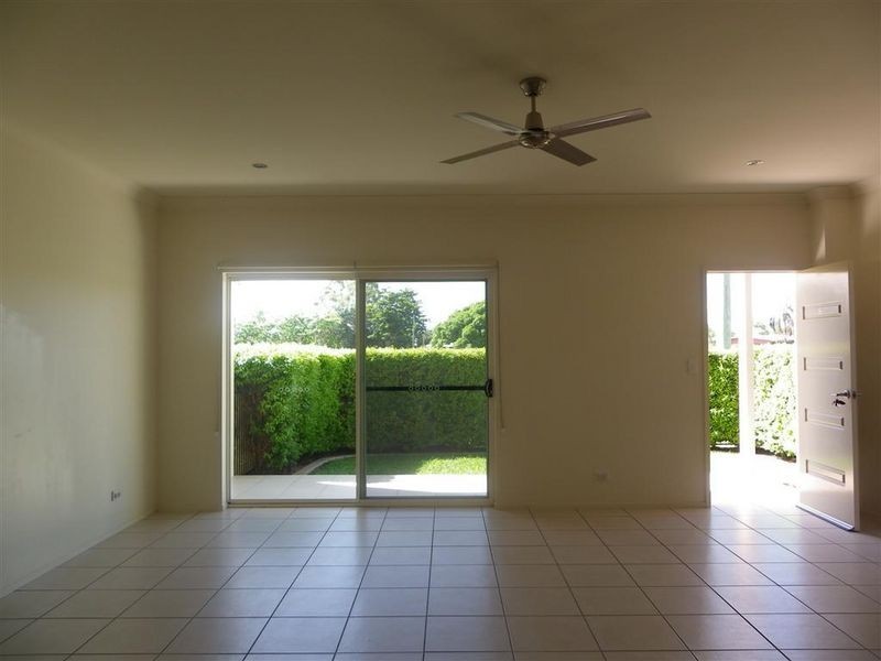 1/1 Murroona Street, Bowen QLD 4805