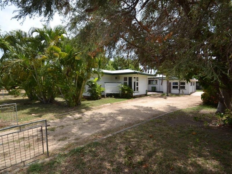 12 Marshall Street, Bowen QLD 4805