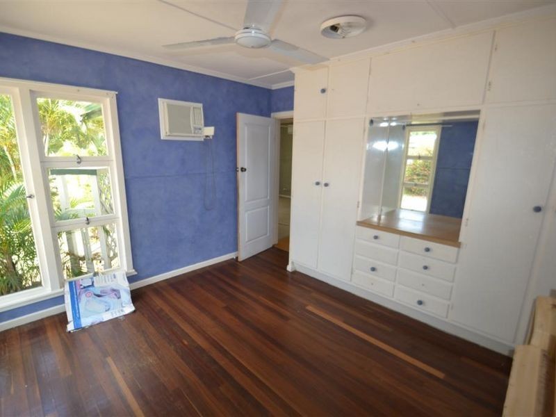 12 Marshall Street, Bowen QLD 4805