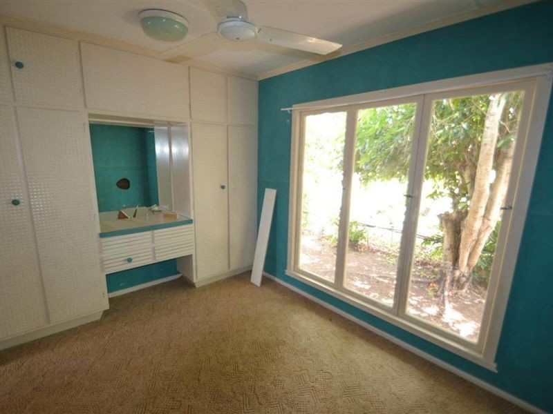 12 Marshall Street, Bowen QLD 4805