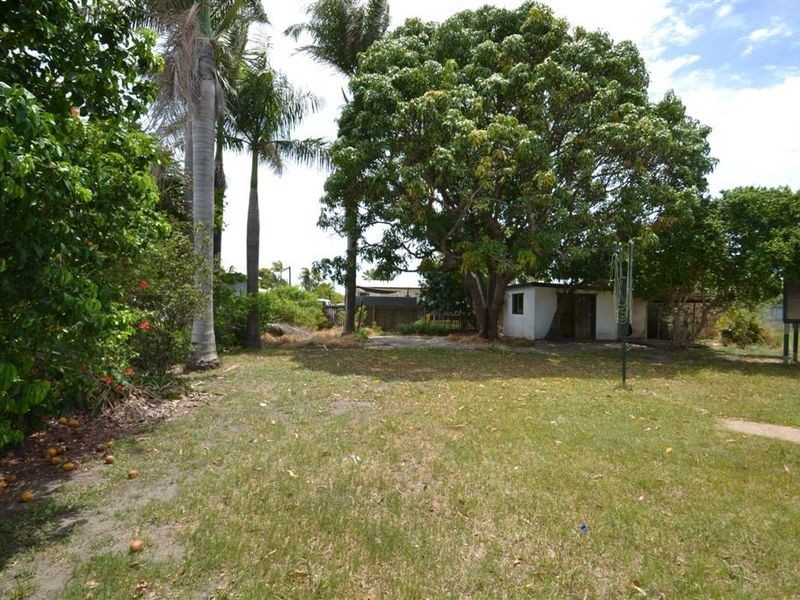 12 Marshall Street, Bowen QLD 4805