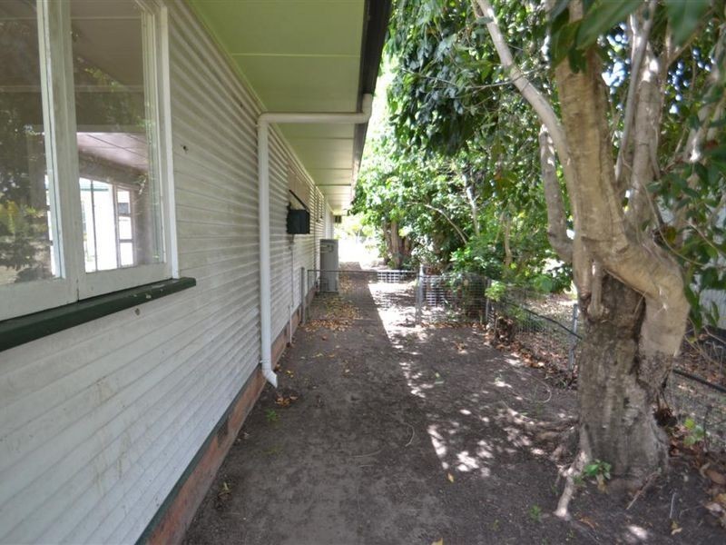 12 Marshall Street, Bowen QLD 4805