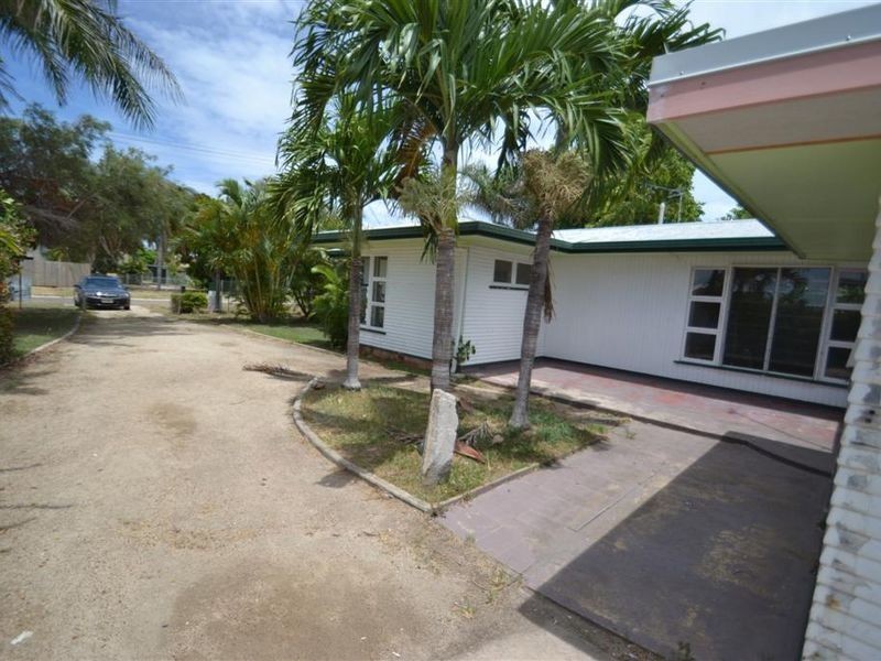 12 Marshall Street, Bowen QLD 4805