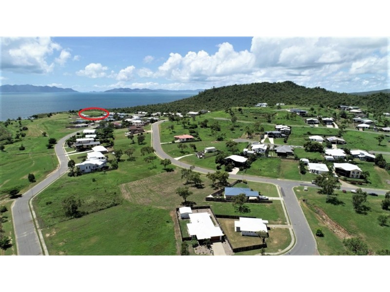 14 Bayside Court, Bowen QLD 4805