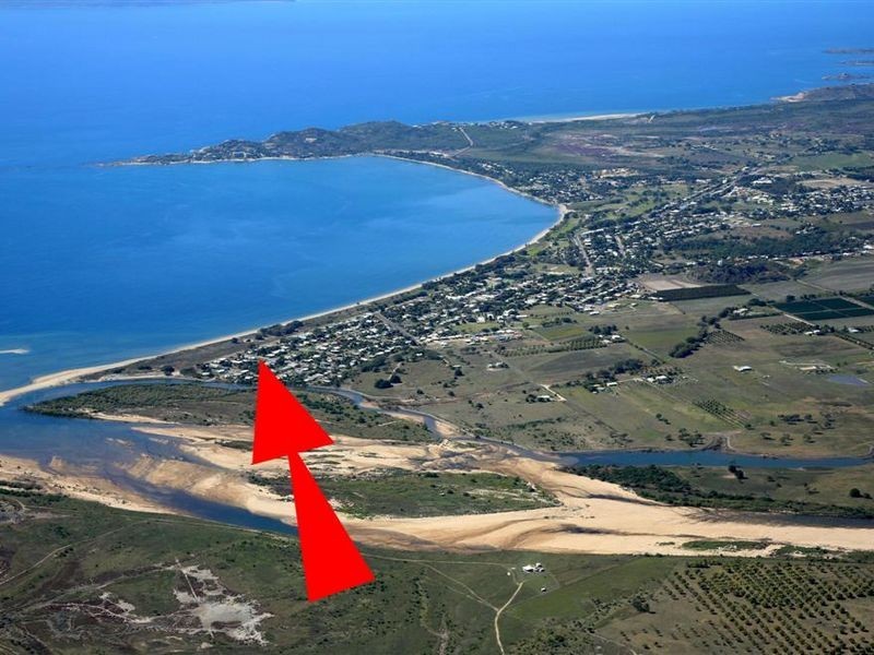 38-40 Creek Street, Bowen QLD 4805