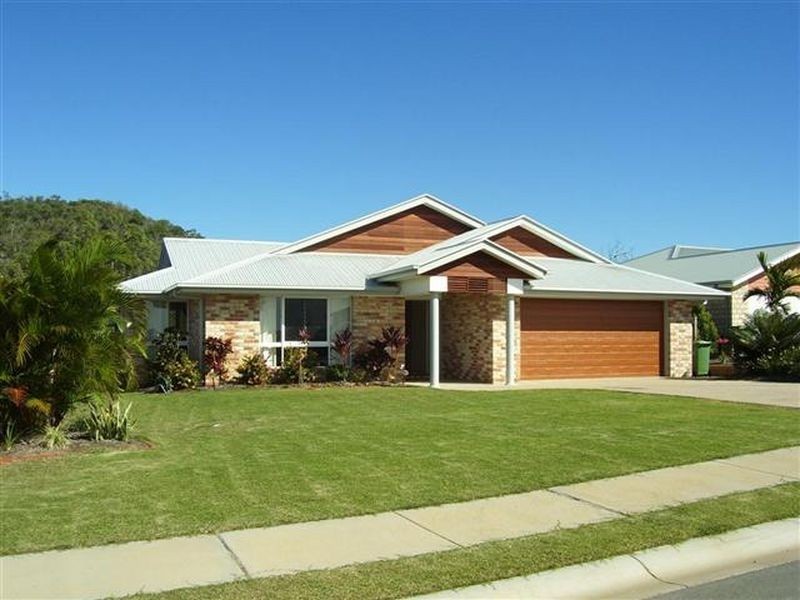 136 Ocean View Drive, Bowen QLD 4805