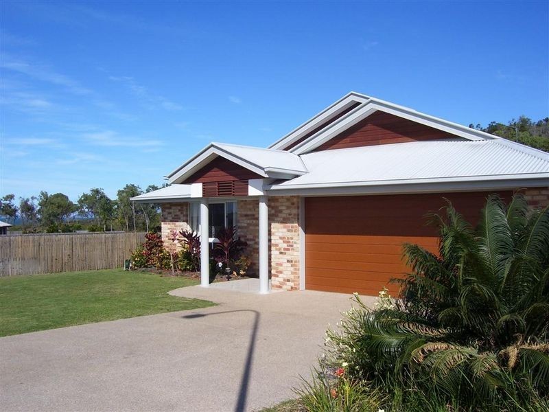 136 Ocean View Drive, Bowen QLD 4805