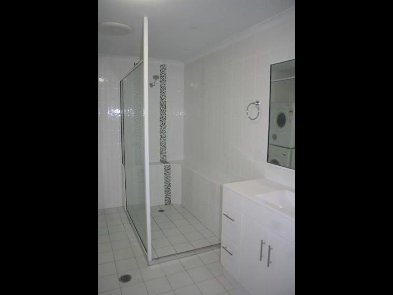 12/89 Horseshoe Bay Road, Bowen QLD 4805