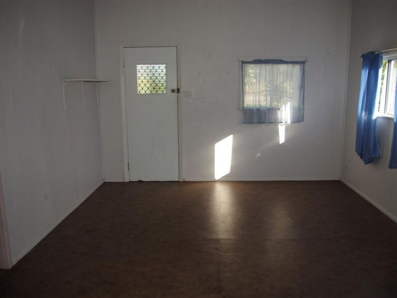 28 Horseshoe Bay Road, Bowen QLD 4805