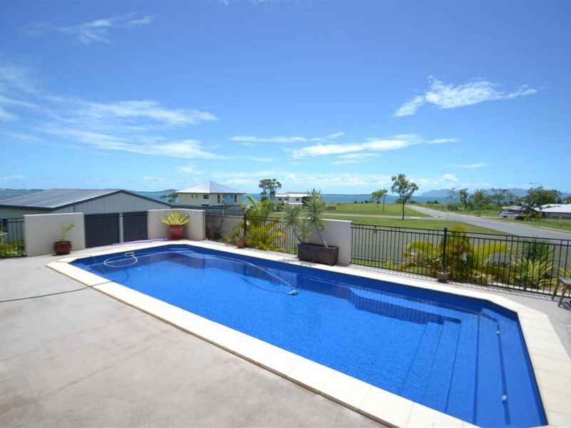 2-4 Marine Parade, Bowen QLD 4805