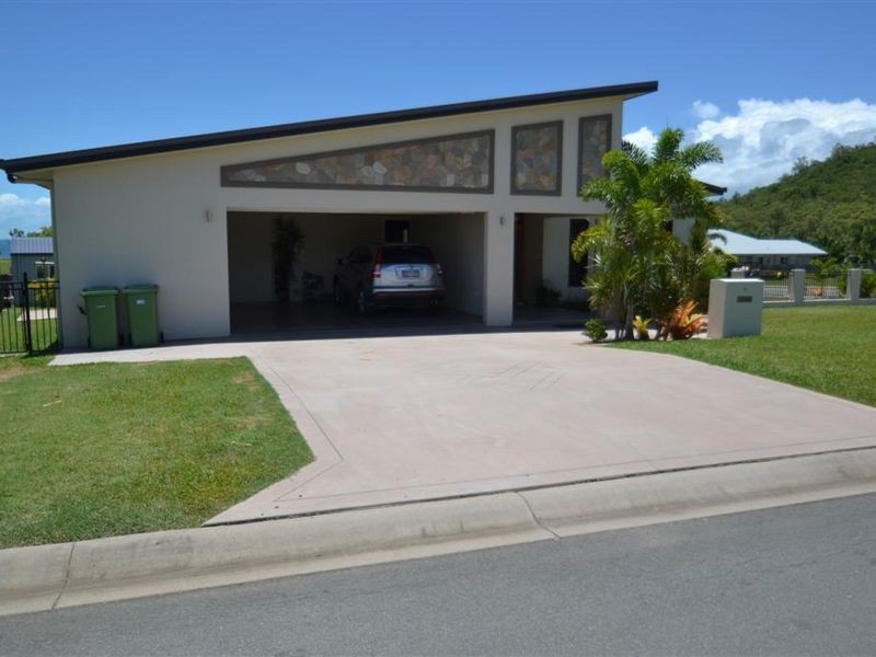 2-4 Marine Parade, Bowen QLD 4805