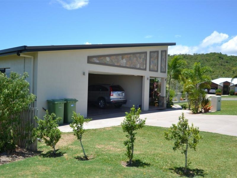 2-4 Marine Parade, Bowen QLD 4805