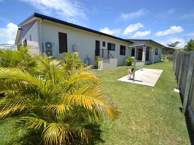 2-4 Marine Parade, Bowen QLD 4805