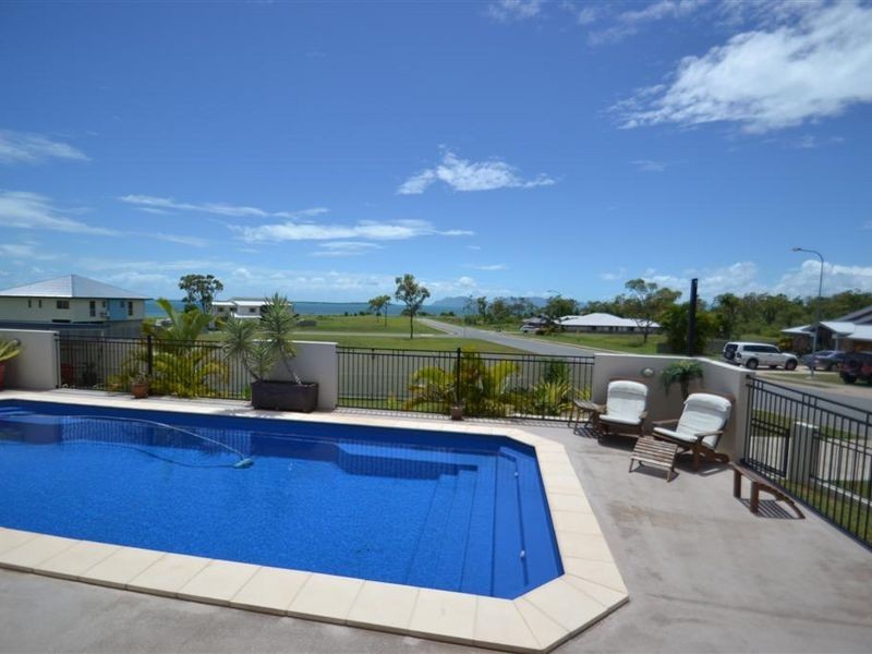 2-4 Marine Parade, Bowen QLD 4805