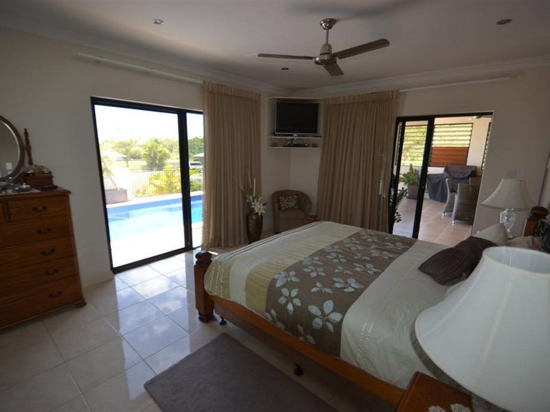 2-4 Marine Parade, Bowen QLD 4805