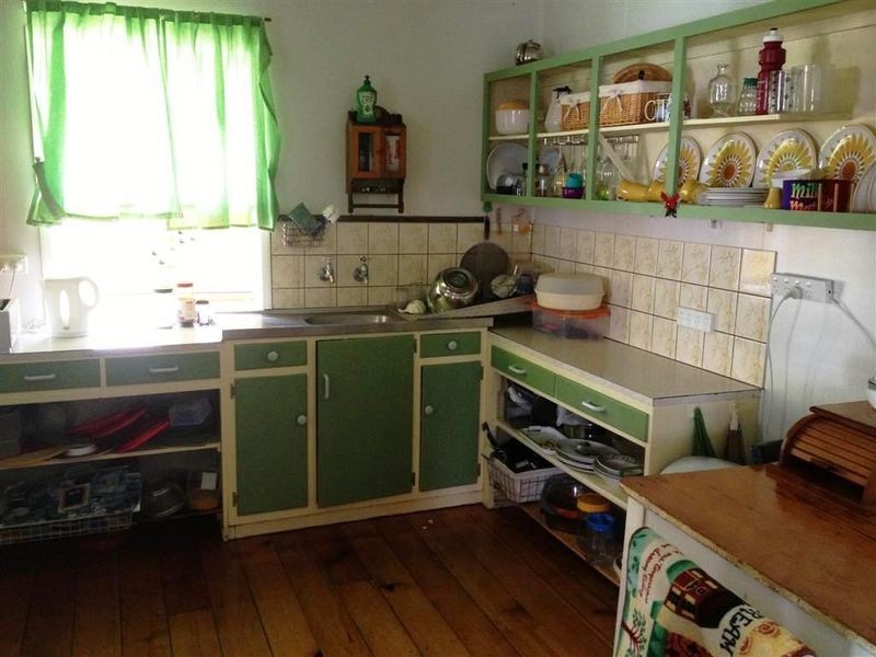 35 Sinclair Street, Bowen QLD 4805