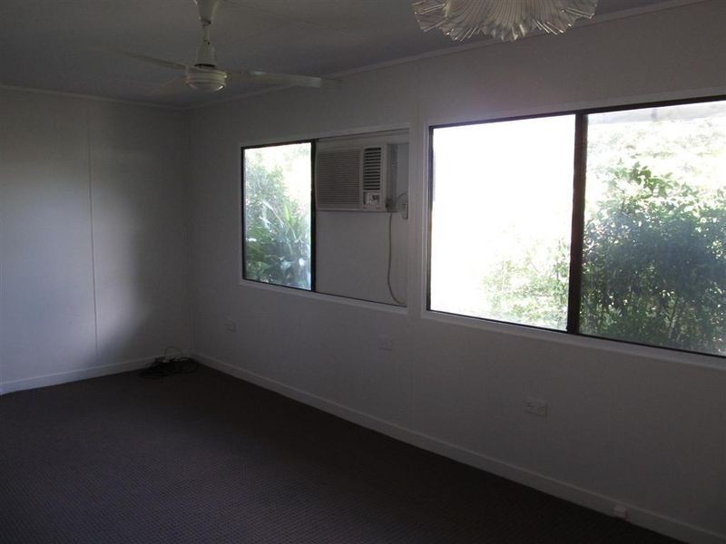 38 Drays Road, Bowen QLD 4805