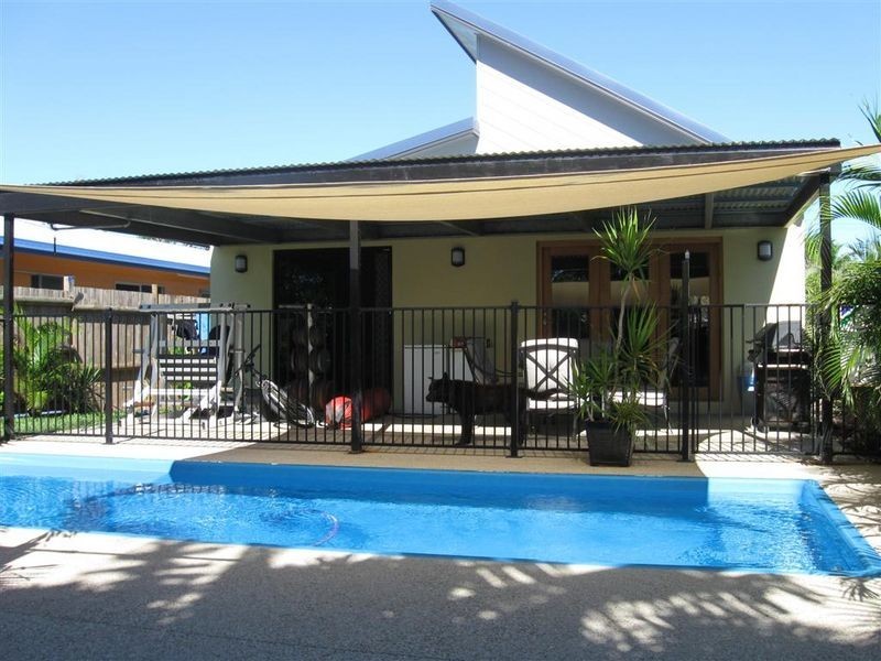 18a Gloucester Street, Bowen QLD 4805