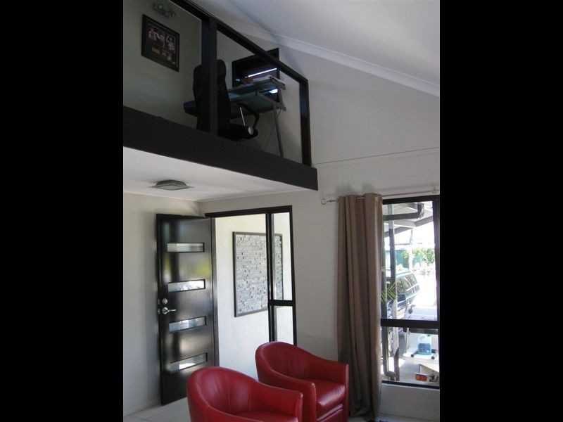 18a Gloucester Street, Bowen QLD 4805