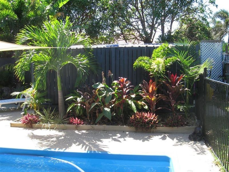 18a Gloucester Street, Bowen QLD 4805