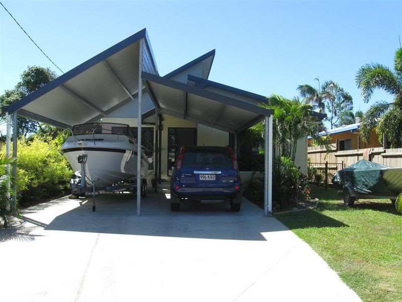 18a Gloucester Street, Bowen QLD 4805