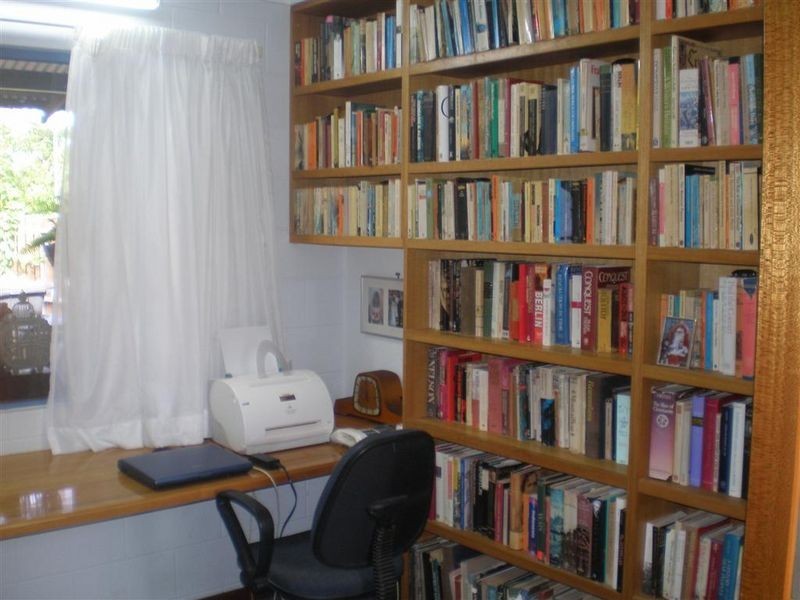 15 Thomas Street, Bowen QLD 4805