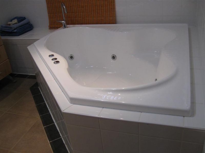 5 Sproule Street, Bowen QLD 4805