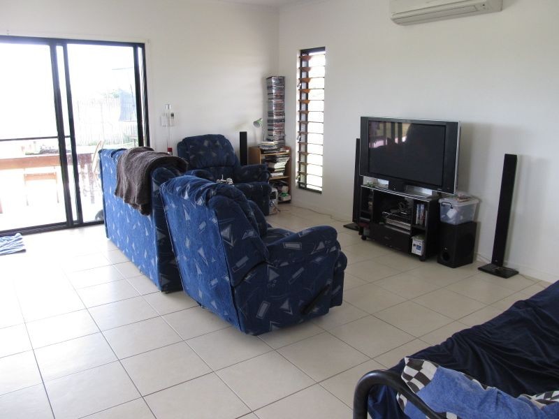 18 Banks Drive, Bowen QLD 4805
