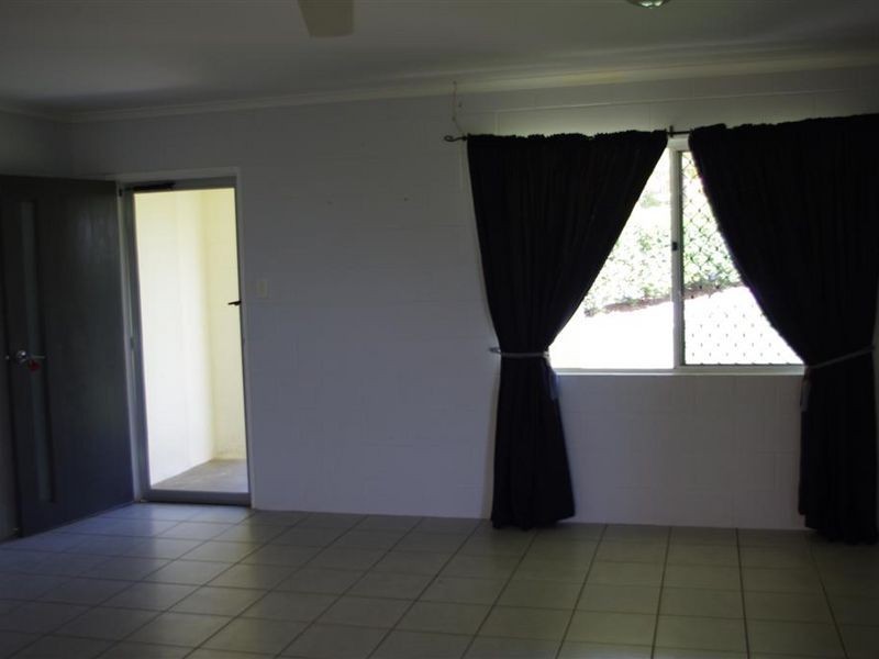4 Sunset Crescent, Bowen QLD 4805