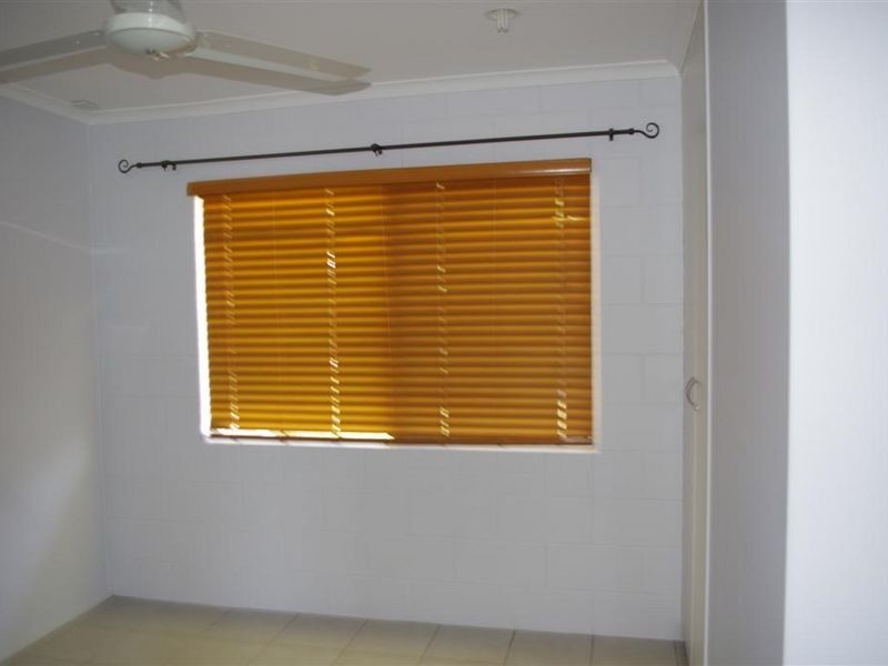 4 Sunset Crescent, Bowen QLD 4805