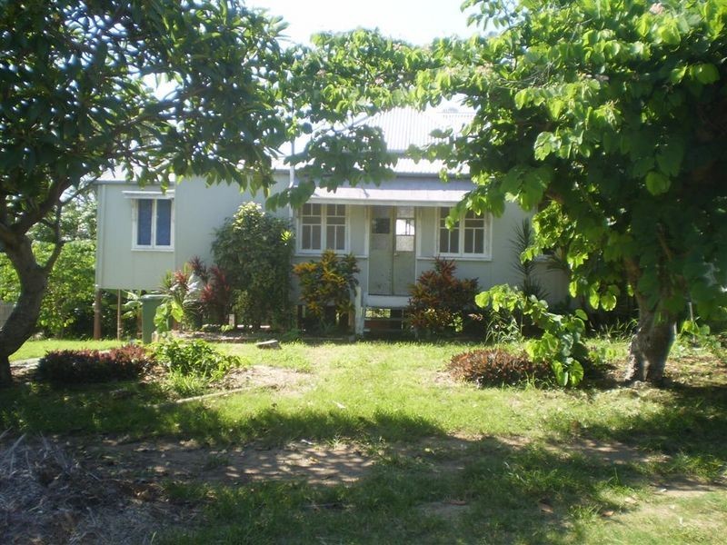 63 Kennedy Street, Bowen QLD 4805