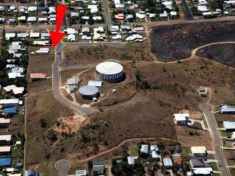 8 Tynwald Avenue, Bowen QLD 4805