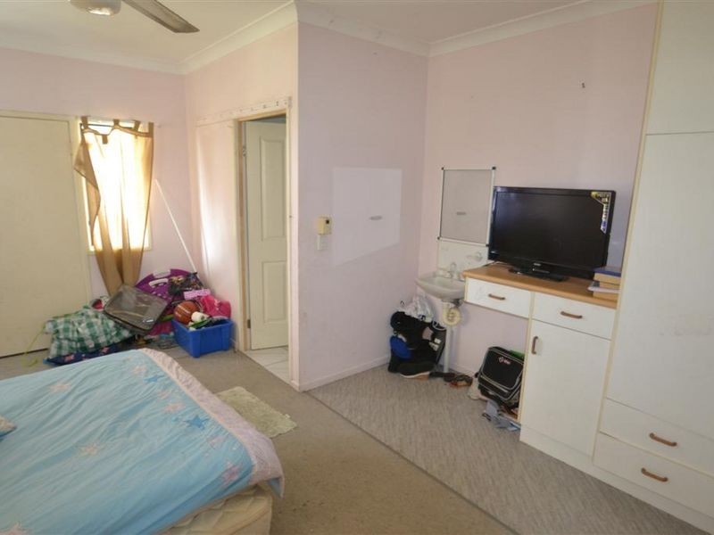 108 Gregory Street, Bowen QLD 4805