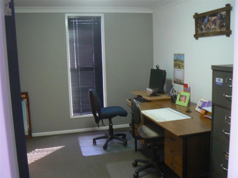 60 Powell Street, Bowen QLD 4805