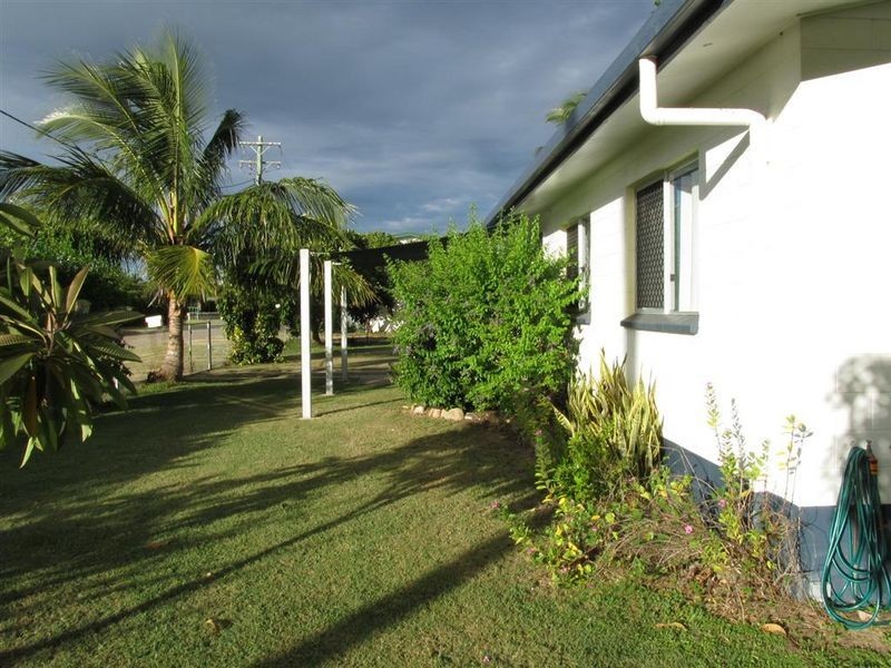 36 Creek Street, Bowen QLD 4805