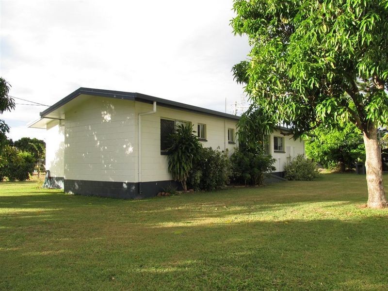 36 Creek Street, Bowen QLD 4805