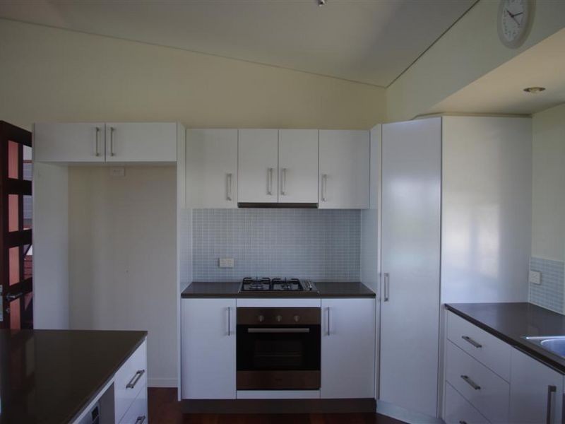 15 Seacove Crescent, Bowen QLD 4805