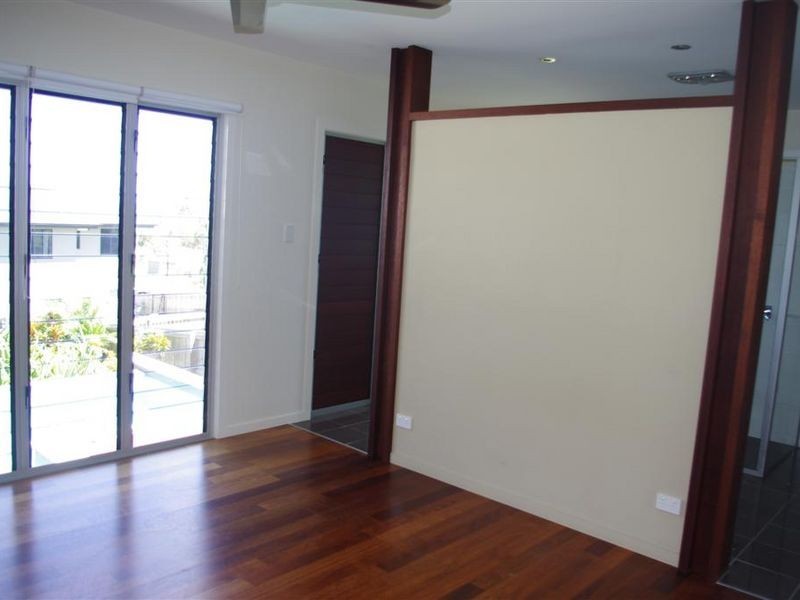 15 Seacove Crescent, Bowen QLD 4805