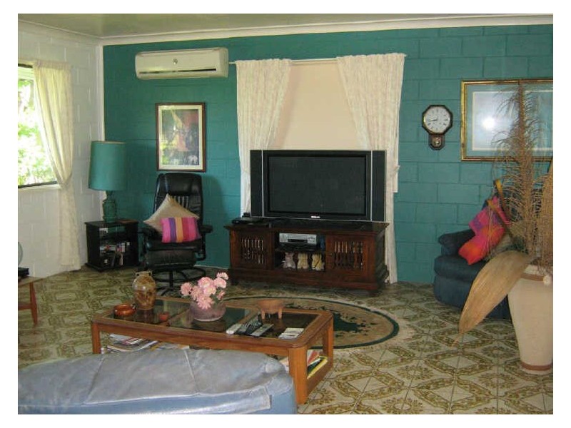 40 Inverdon Road, Bowen QLD 4805