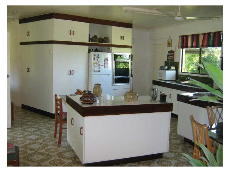 40 Inverdon Road, Bowen QLD 4805