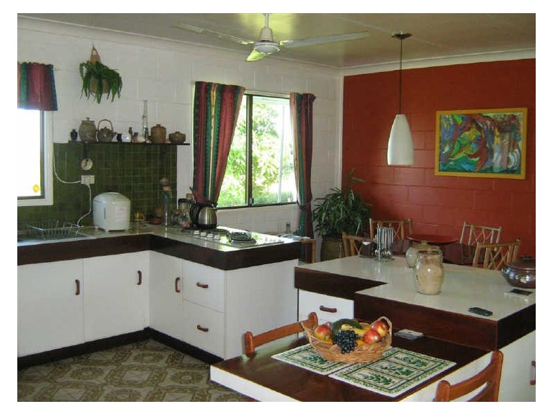 40 Inverdon Road, Bowen QLD 4805