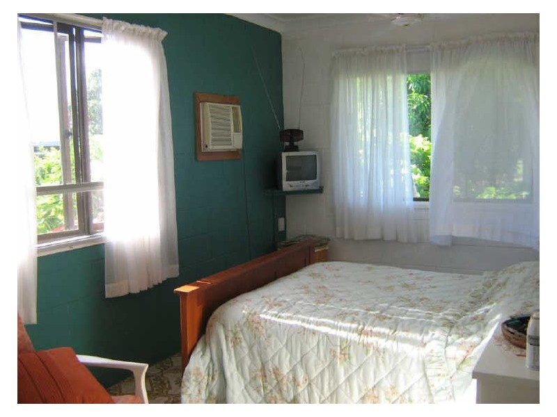 40 Inverdon Road, Bowen QLD 4805