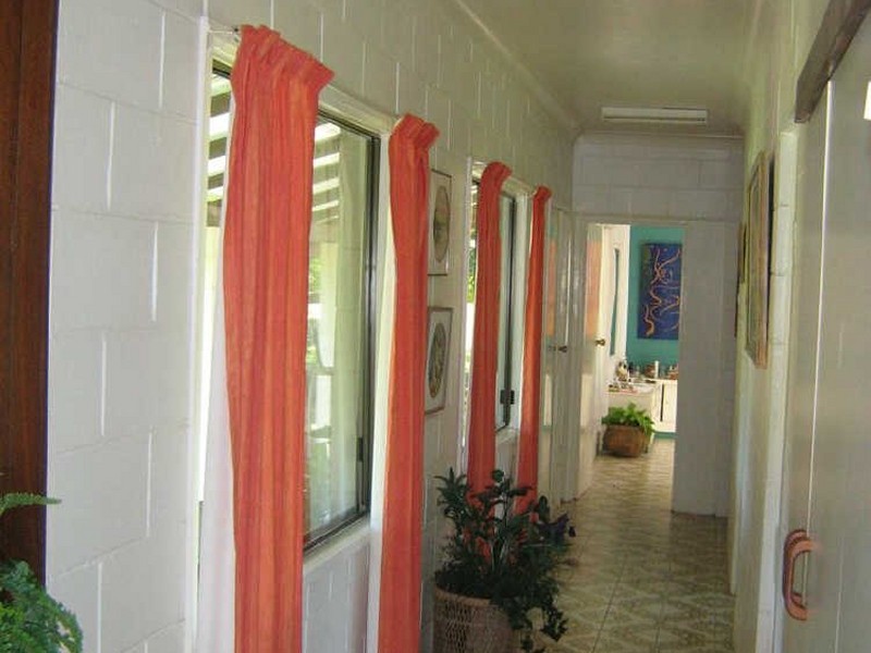 40 Inverdon Road, Bowen QLD 4805