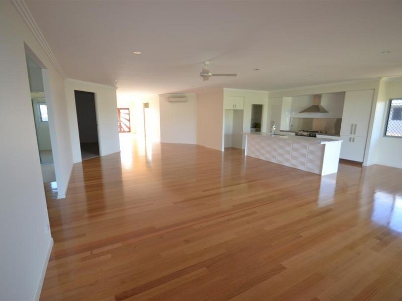 40 Scenic Crescent, Bowen QLD 4805