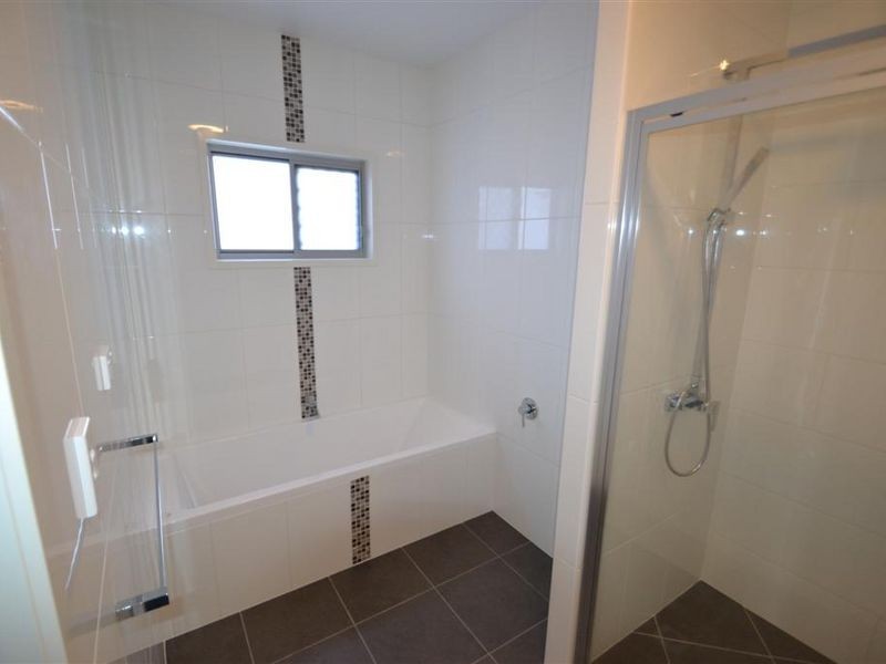 40 Scenic Crescent, Bowen QLD 4805