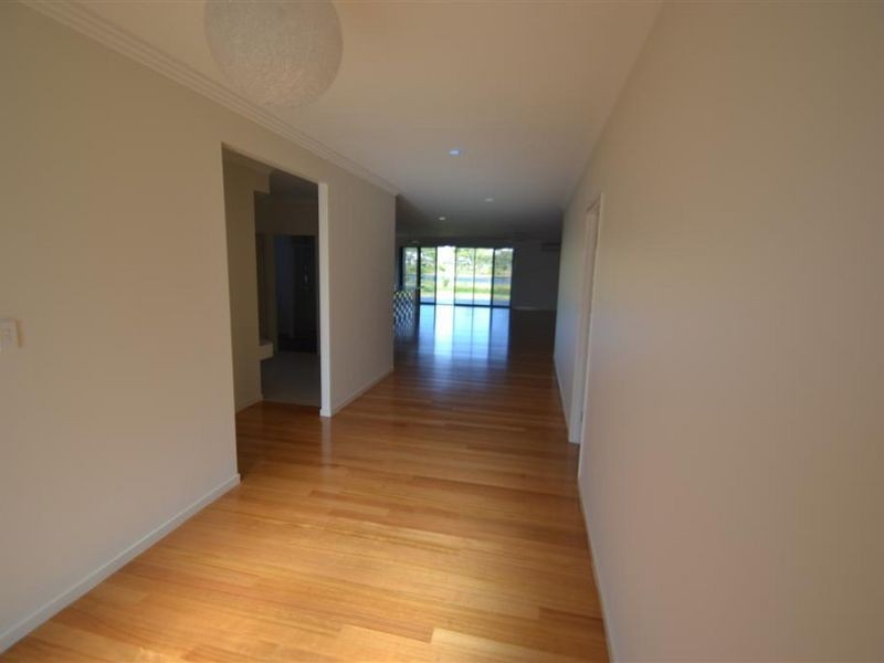 40 Scenic Crescent, Bowen QLD 4805