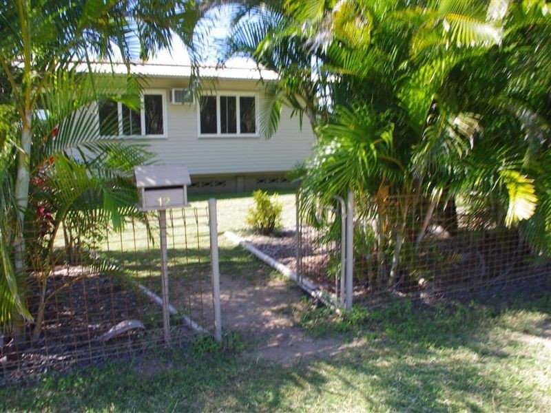 12 Rosshall Street, Bowen QLD 4805
