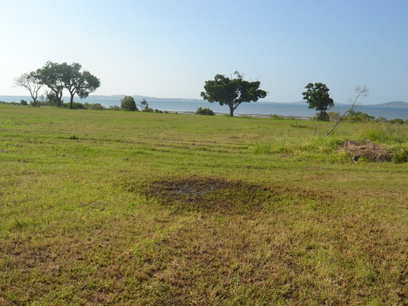 145 Ocean View Drive, Bowen QLD 4805