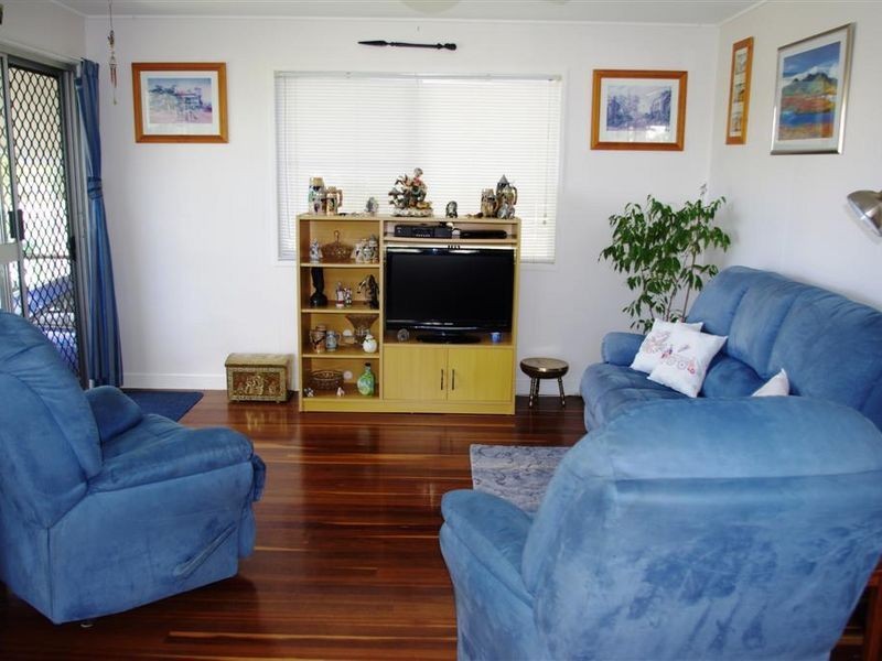 32 Thomas Street, Bowen QLD 4805