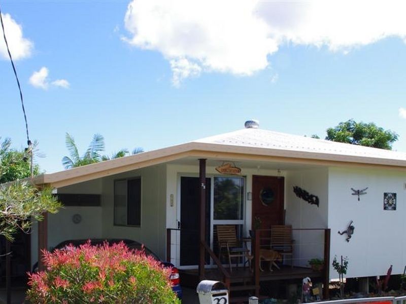 32 Thomas Street, Bowen QLD 4805